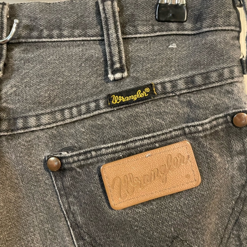 Vintage Wrangler shorts (Size 11 - SMALL though! More like US4) - Picture 4 of 5